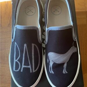 Stylish Women's Slip-On Sneakers - Black